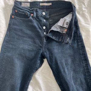 Levi’s Wedgie Jeans